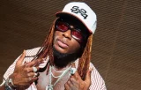 Himra se rapproche du single d’or en France avec « Number One »